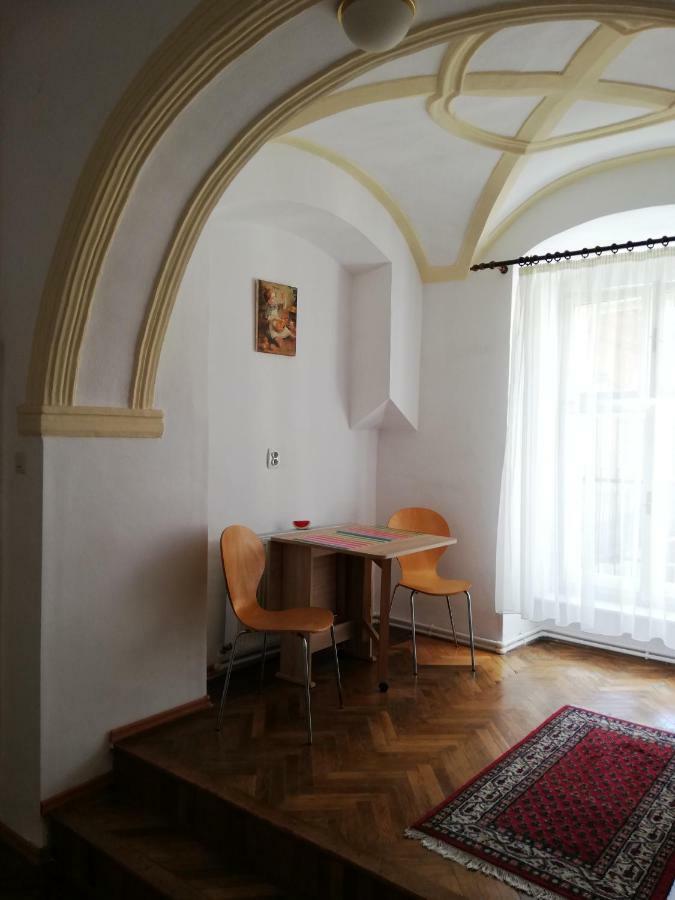 Ferdinand Apartments Mediaş Esterno foto