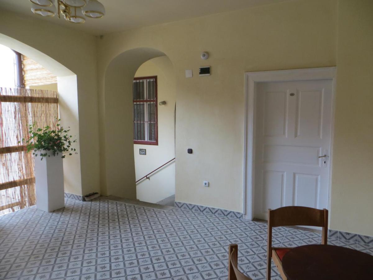 Ferdinand Apartments Mediaş Esterno foto